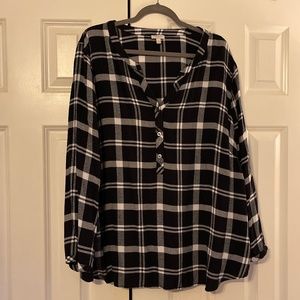 Black & White Tunic blouse from Talbots